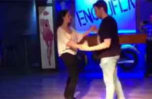 Figura del sábado de bachata con Cris