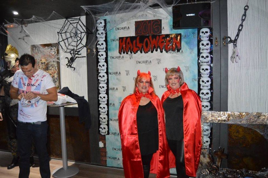 2016-halloween-1