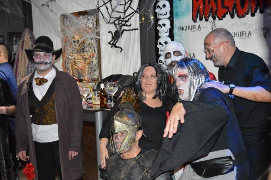 2016-halloween-12