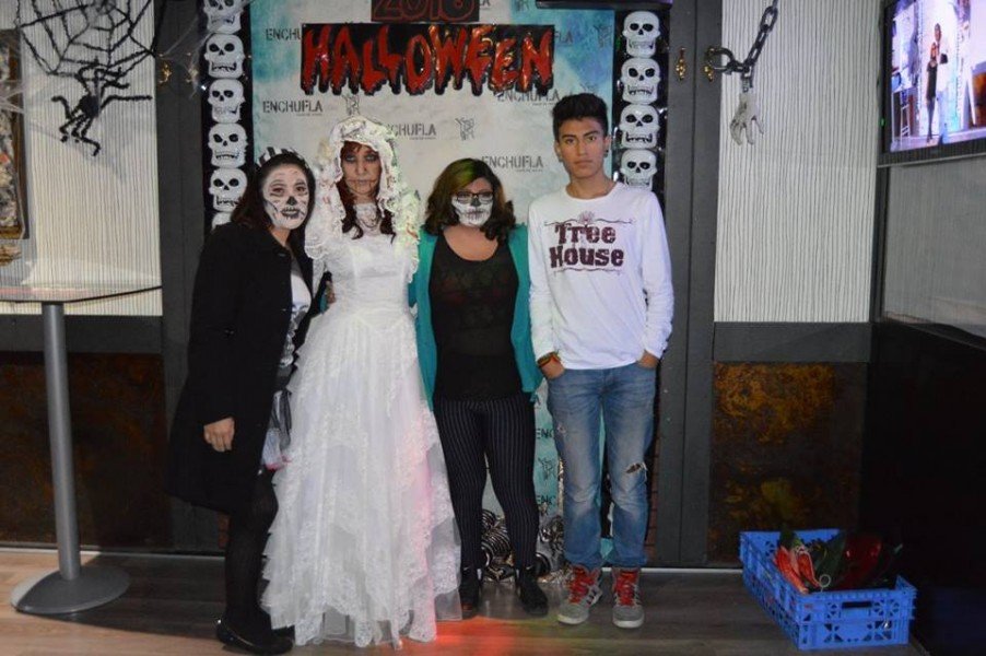 2016-halloween-22