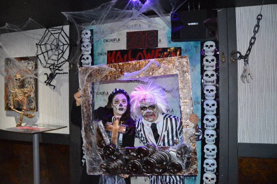 2016-halloween-38